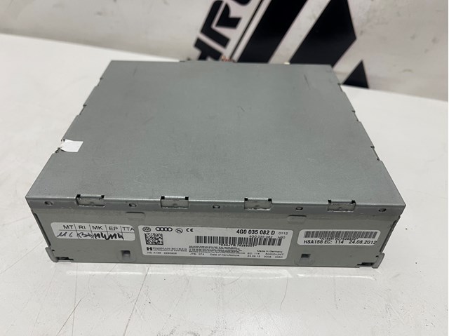 Заводская магнитола 4G0035082D VAG