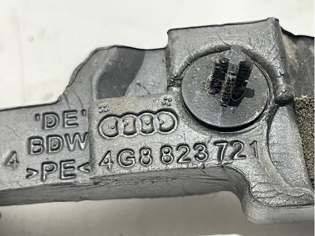 VAG 4G8823721 в наличии Киев