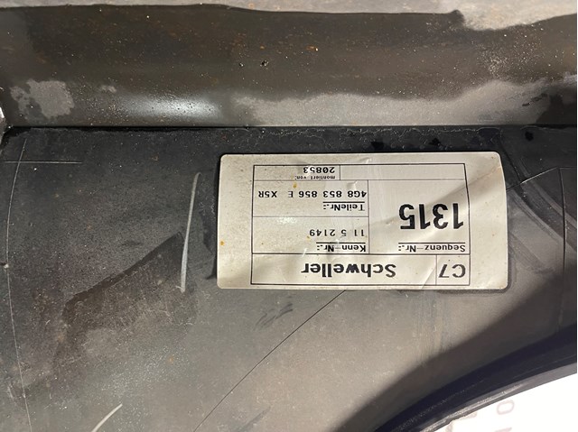 4G8853856E VAG Накладка (молдинг) порога наружная правая купить в Ужгород