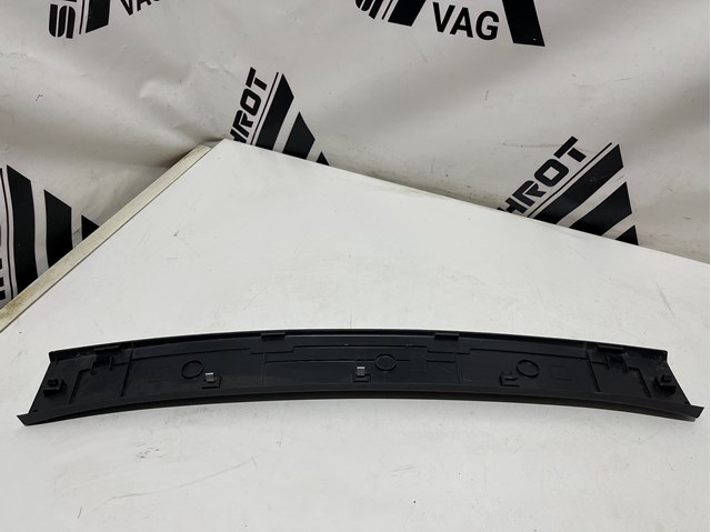 VAG 4G8867606 Обшивка (облицовка) крышки багажника (двери 3/5-й задней) в наличии Львов