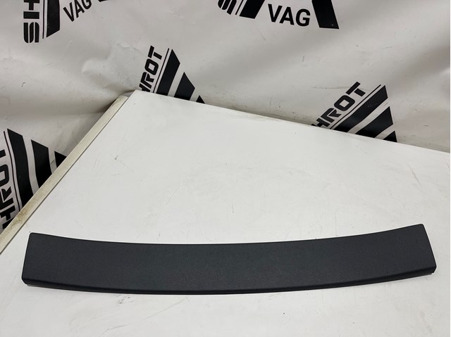 Обшивка ляды 4G8867606 VAG