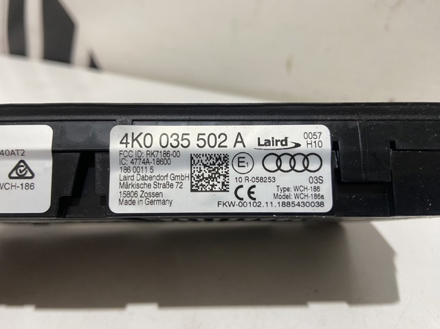 VAG 4K0035502A Зарядное устройство для АКБ в наличии Павлоград