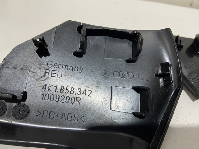 VAG 4K1858342 в наличии Черновцы