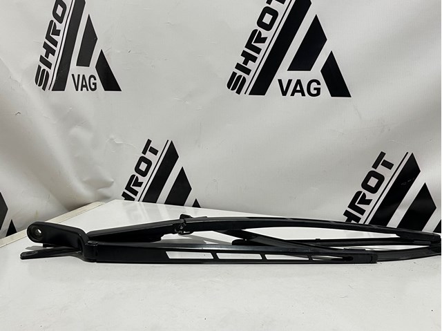 Дворник стеклоочистителя 4L1955407A VAG