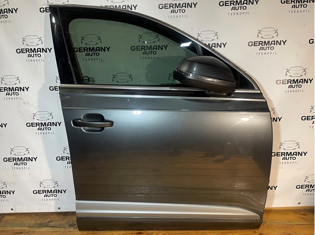 Пассажирская передняя дверь 4M0831052F VAG