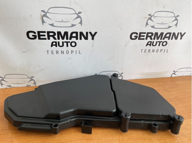 Крышка блока реле 7L0937576 VAG