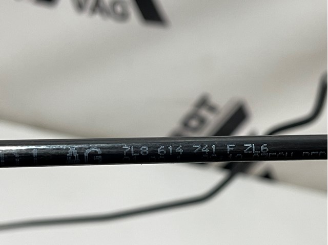 7L8614741F VAG купить в Украина