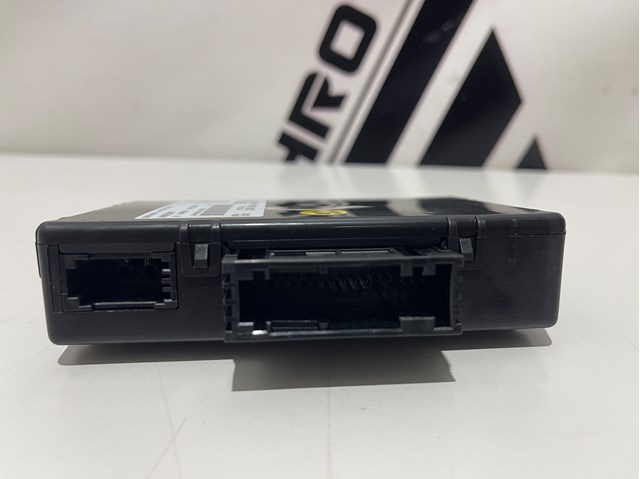7P6907530C VAG Модуль "Диагностический интерфейс" купить в Одесса