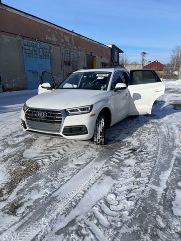 Рейлинг крыши левый 80A860021M3Q7 VAG