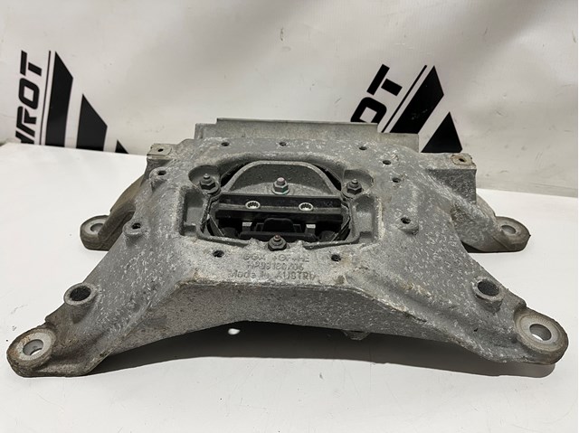 PORSCHE 8K0399263K Балка крепления коробки передач в наличии Львов