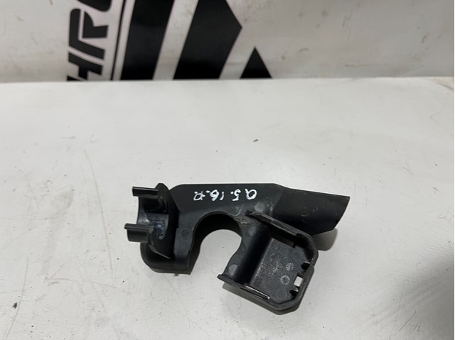 8R1871353 VAG купить в Ровно