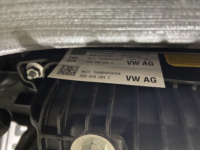 VAG 8U0880204C Подушка безопасности (AIRBAG) пассажирская в наличии Сумы