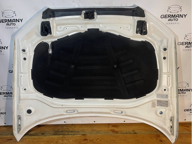 Обшивка капота 8V0863825 VAG