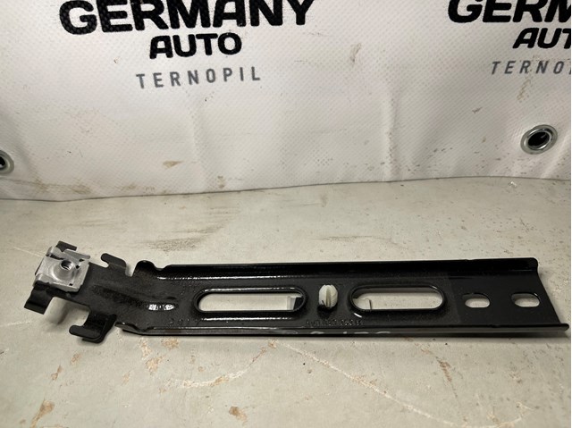 8V0880353B VAG купить в Винница