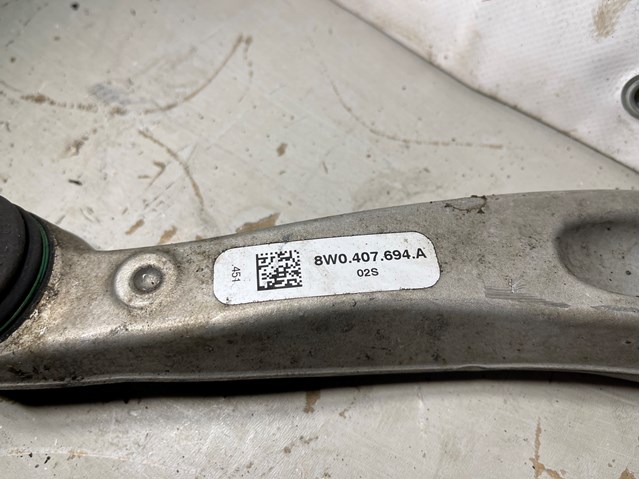 8W0407696A VAG Нижний рычаг купить в Ужгород