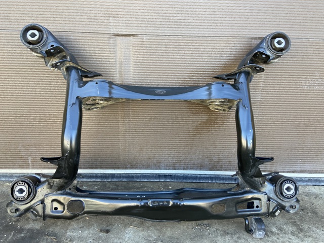 Крабобалка задней подвески 8W0505235AK VAG