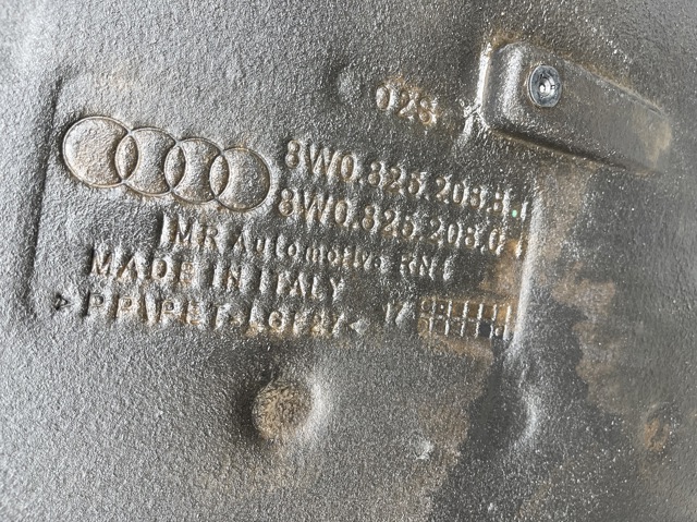 8W0825208B купить Ровно