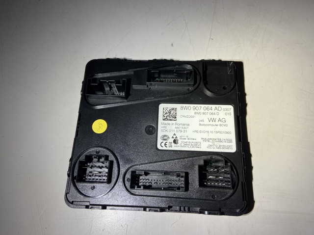 Блок комфорта 8W0907064AD VAG