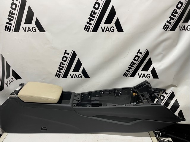 Консоль панели управления центральная 8W1863241A6PS VAG