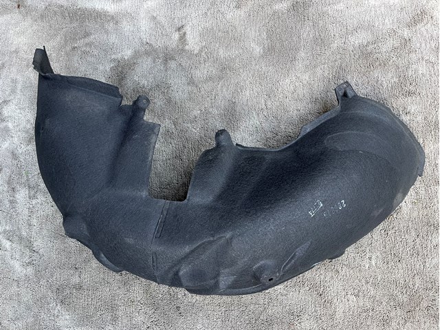 Подкрылок заднего крыла, правый 95B810972G PORSCHE