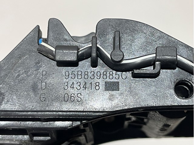 95B837206G2X PORSCHE купить в Николаев