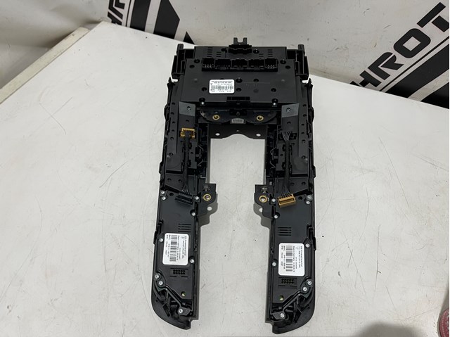 PORSCHE 95B907040ARDML Блок управления кондиционером в наличии Харьков