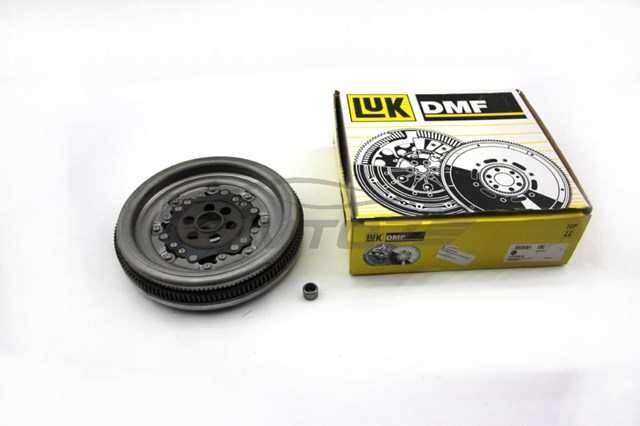 Маховик сцепления Volkswagen Golf 6