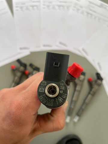 0445110131 BMW Форсунка впрыска топлива купить в Тернополь