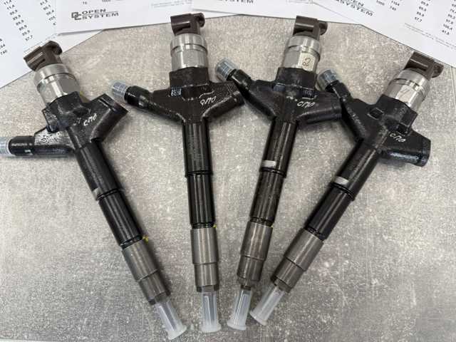 /////////NISSAN【日産純正品】新車後100km以内取外し保管品 山多//////// 166005X00A Nissan/Infiniti Форсунка впрыска топлива