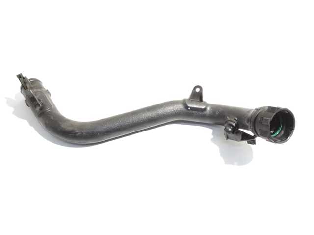 Шланг интеркуллера 144601FE0C NISSAN