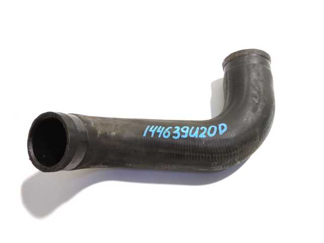 Шланг интеркуллера 144639U20D NISSAN