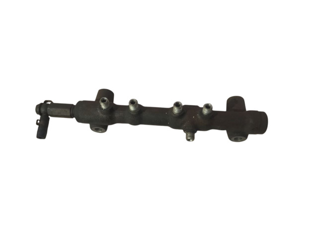 Распределитель топлива 175205X00A NISSAN