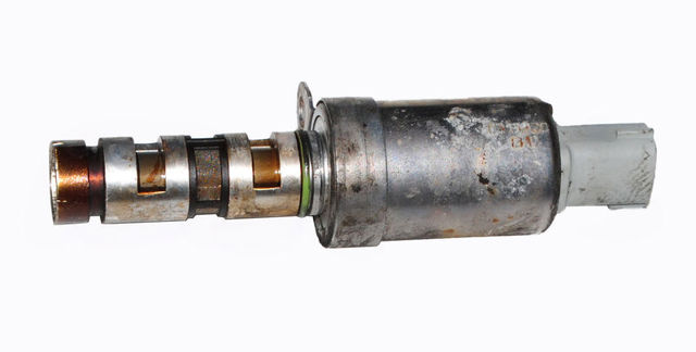 Клапан положения фаз распредвала 23796AX010 NISSAN
