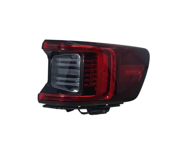 Задний правый внешний фонарь 31108943 VOLVO