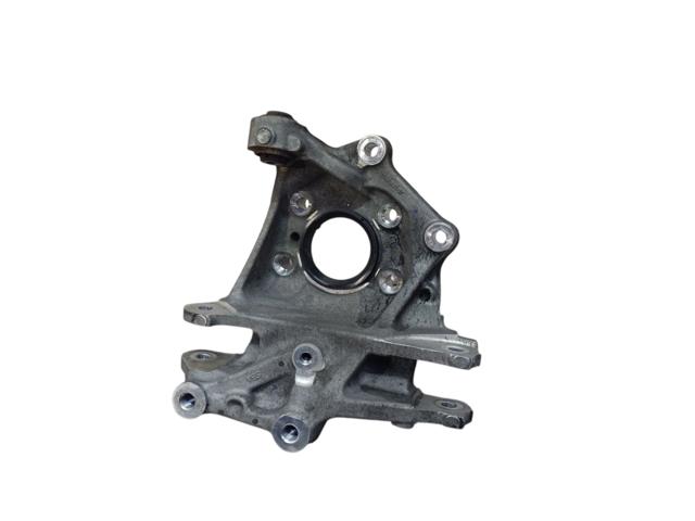 Цапфа поворотная левая 31681851 VOLVO