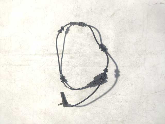 Датчик ABS задний 39002173 GM