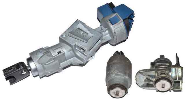 Замок зажигания 3M513F880AD FORD
