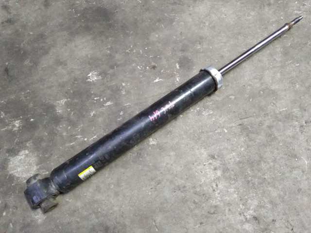 Задний амортизатор Хендай Санта-Фе 4