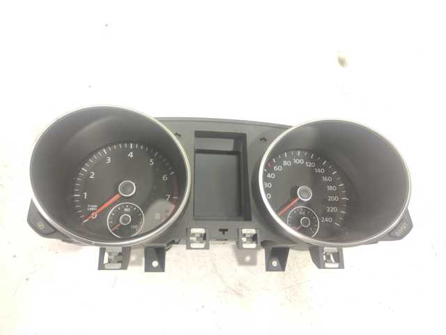 Щиток приборов 5K0920860D VAG