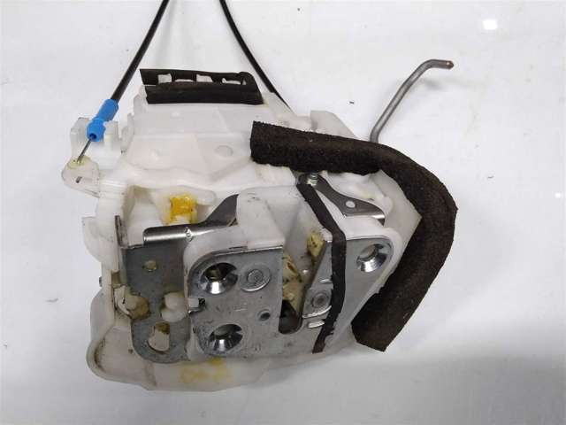 Замок передней пассажирской двери 61032AJ00A SUBARU