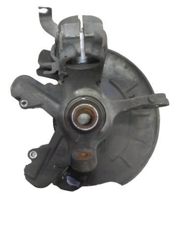 Цапфа поворотная правая 6Q0407256AC VAG