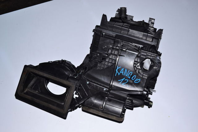 Корпус печки в сборе 7701209855 RENAULT