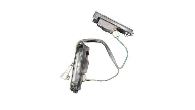 Фонарь освещения номера 8127042081 TOYOTA