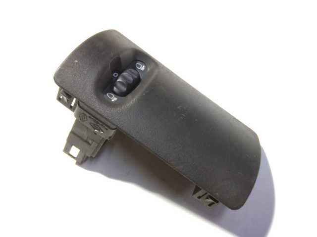 Кнопка корректора фар 8200379685 RENAULT