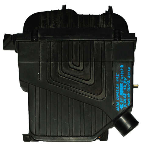 Корпус воздушного фильтра 8201076708 RENAULT