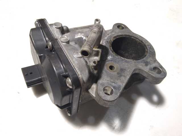 Клапан рециркуляции отработавших газов EGR 8201353607 RENAULT