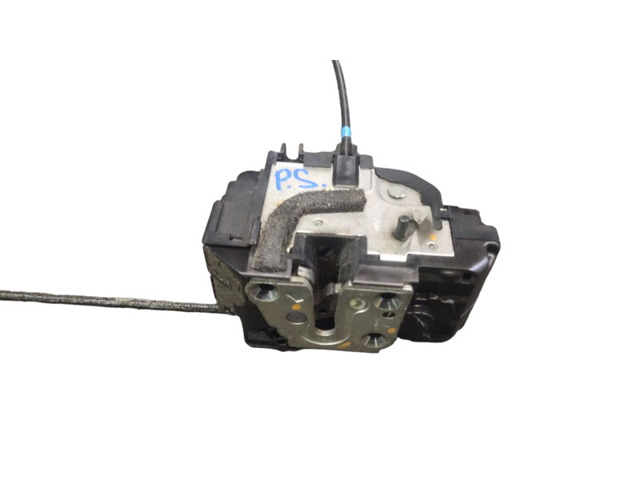 Замок задней левой двери 82501EB324 NISSAN