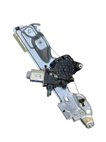 Стеклоподъемник левой задней двери 827218403R RENAULT