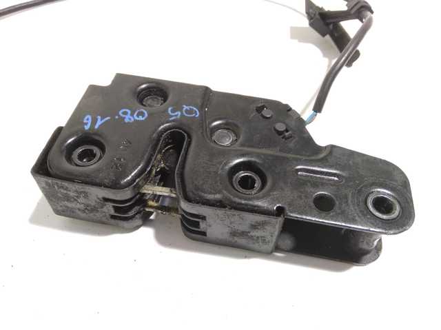 Замок капота 8K0823509D VAG