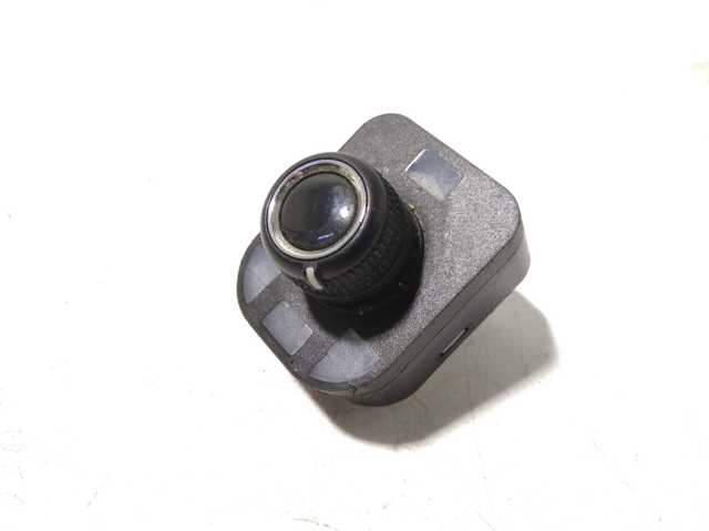 Регулятор зеркал 8K0959565C VAG
